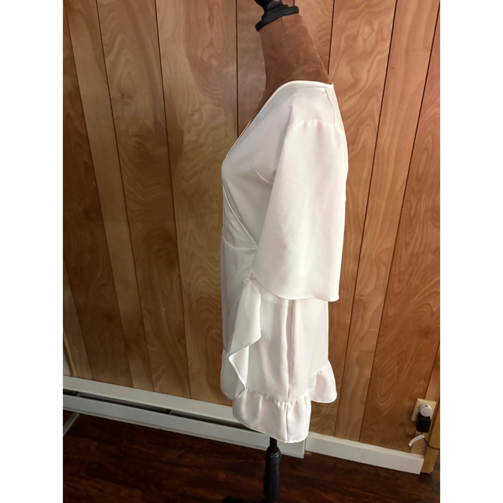 Topshop White Wrap Mini Dress Bell Sleeve Ruffle Hem V-Neck Size US 6 UK 10 - Picture 3 of 7